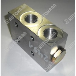 Zamek do podpory typ trzy wejścia, zamiennik dla części HIAB, JONSERED 9825461