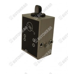 Sterowanie pneumatyczne, sterownik, klawisz załączający PTO, sterowanie wywrotki, włącznik przystawki odbioru mocy,