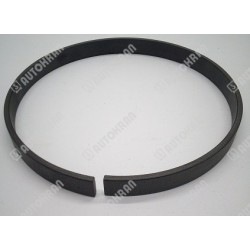 Pierścień ustalający - oryginał, HIAB  JONSERED  LOGLIFT 9882171