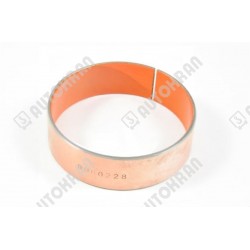 Tuleja prowadząca tłok do...